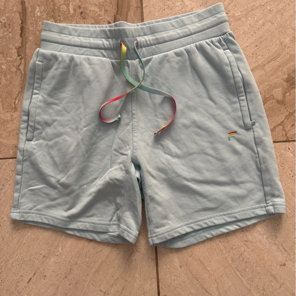 Fabletics Rainbow Baby Blue si.e medium women's cotton shorts - Picture 1 of 3